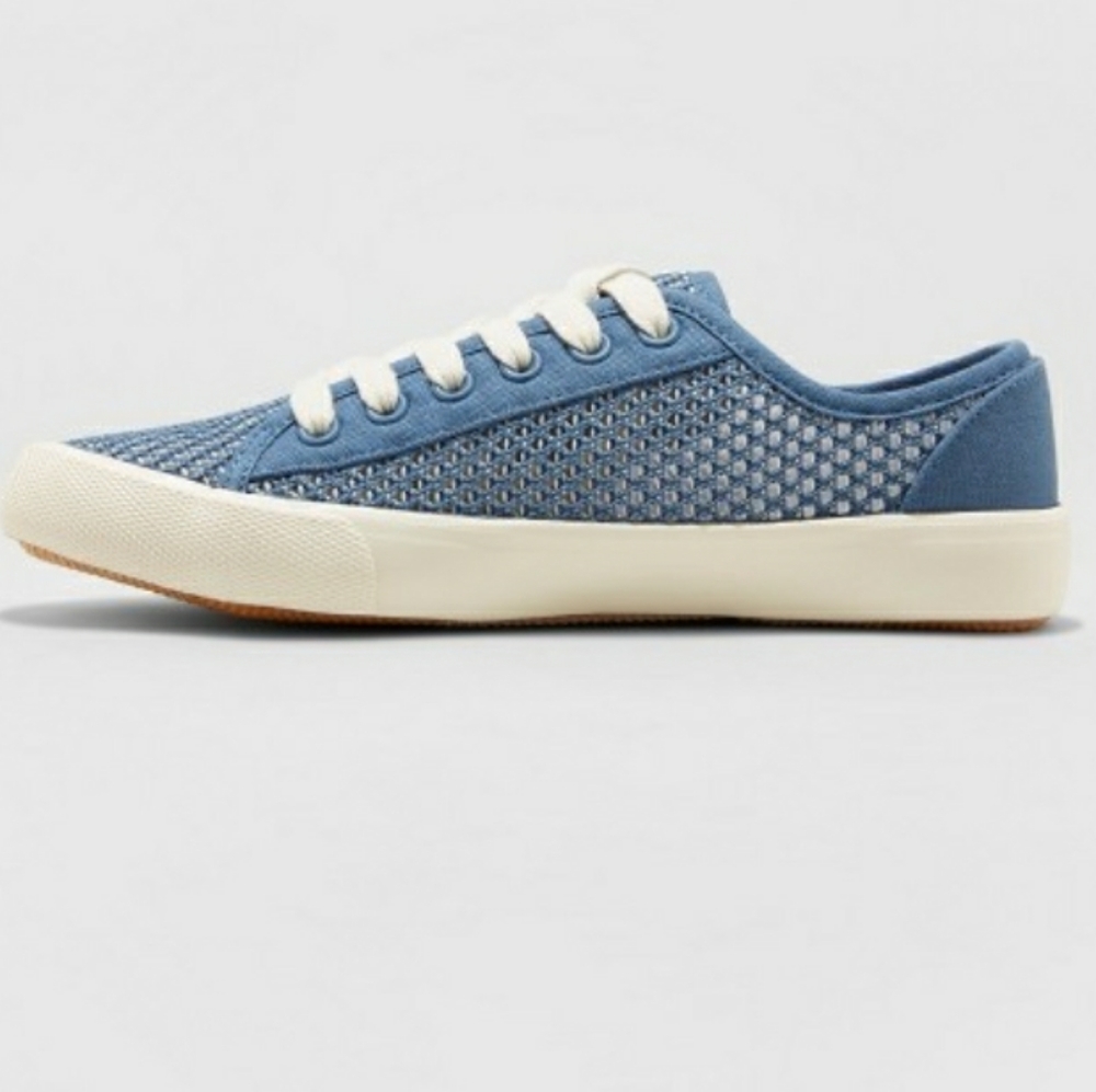 Mesh Lace Up Canvas Sneakers - Picture 2 of 2